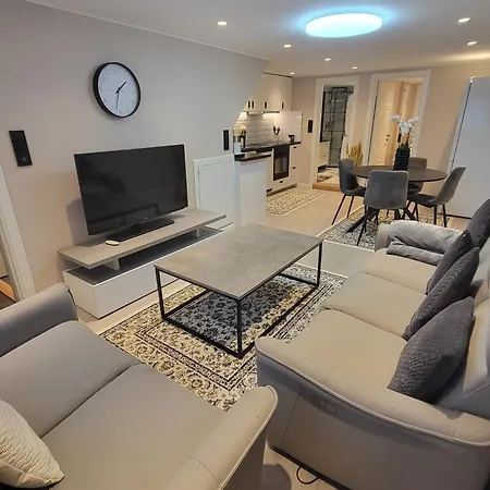 Slattum Terrasse * Skytta